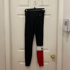 nike women’s leggings